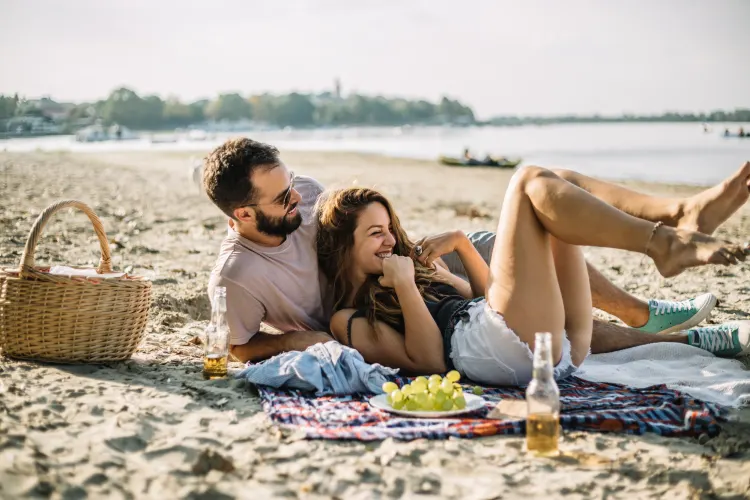Discover Romance in Miami: Top Date Ideas on MixerDates