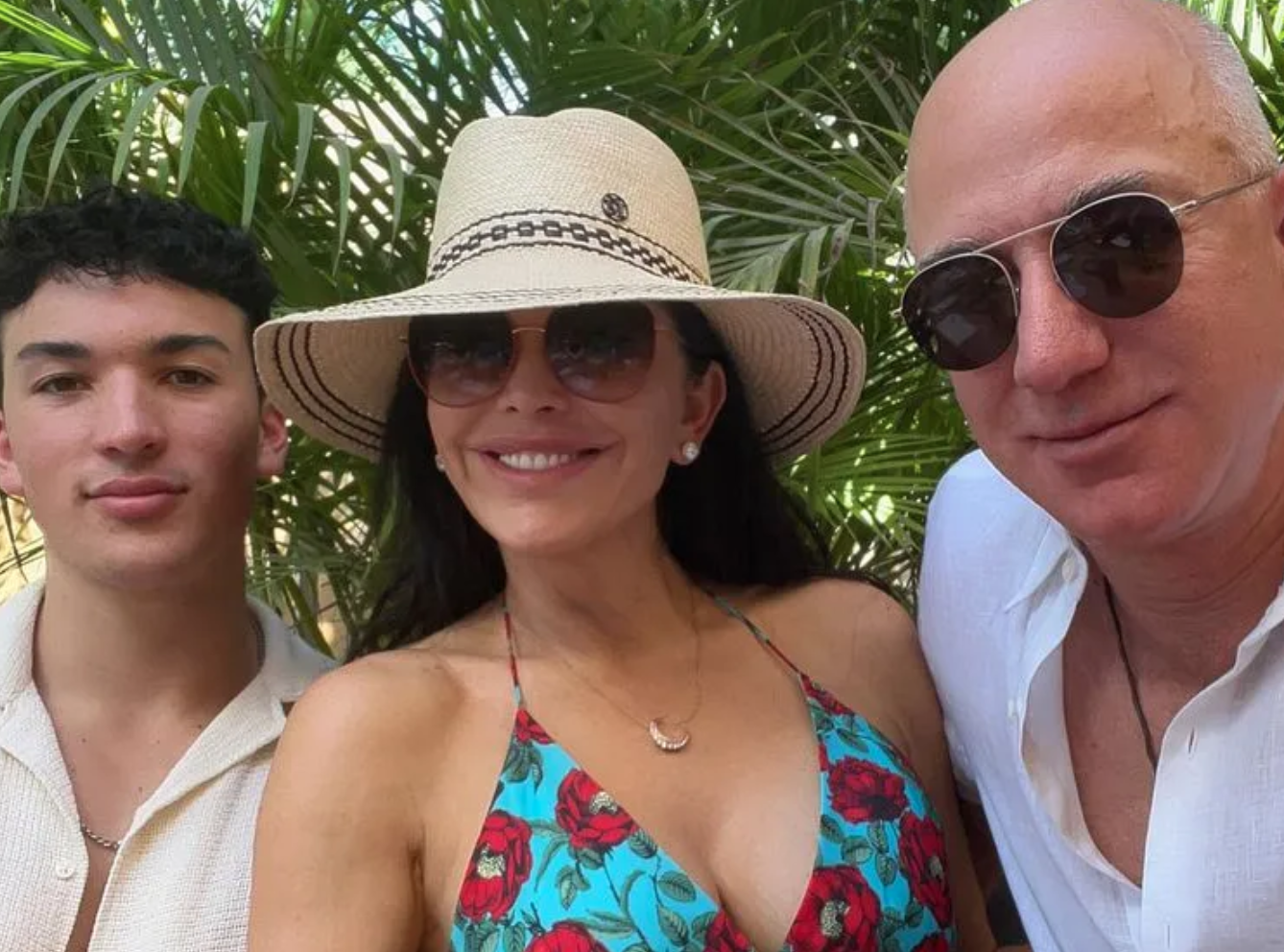 Lauren Sanchez and Her Ex's Wife Are Besties Again?