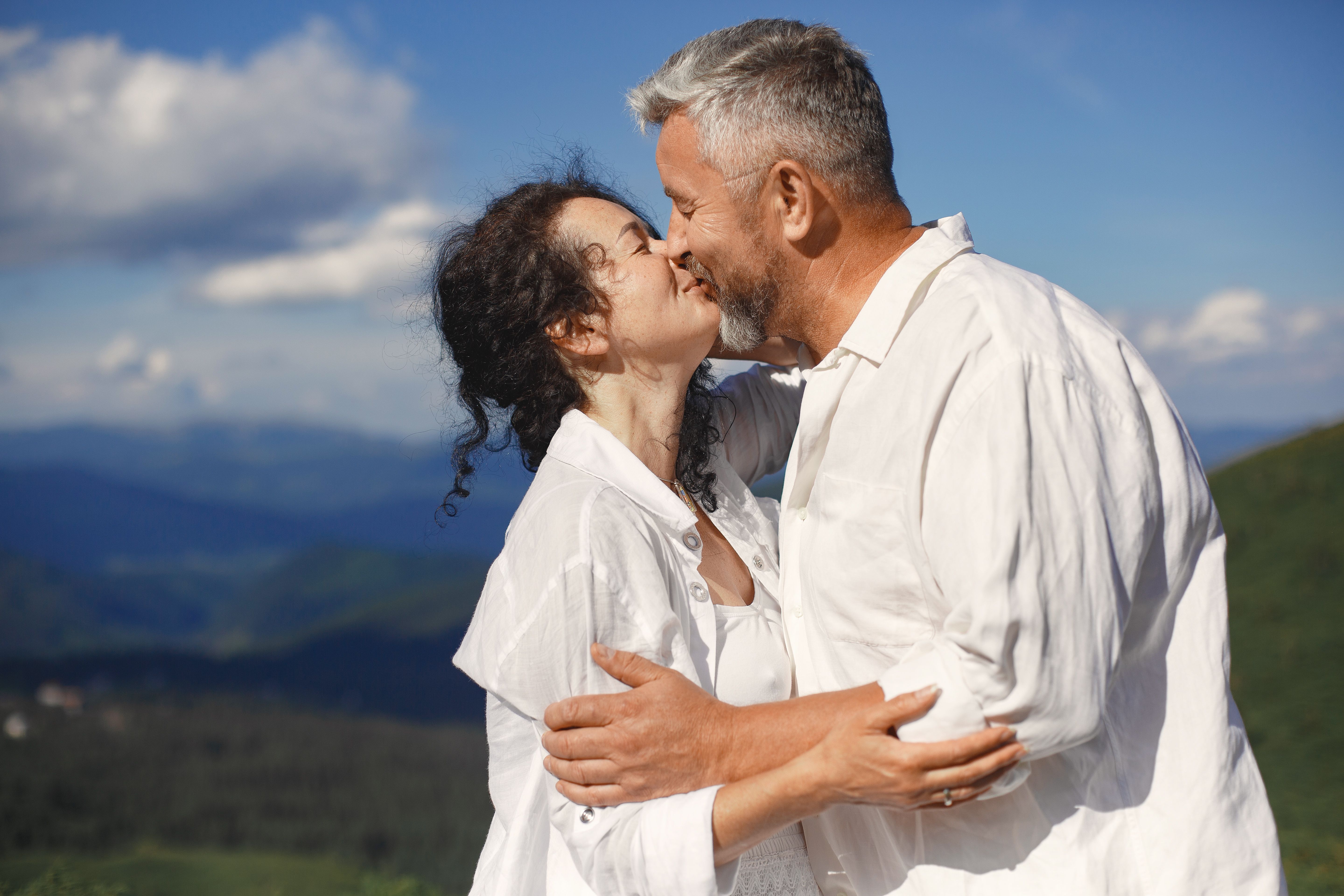 Love After 60: Your Complete Guide to Dating as a Senior